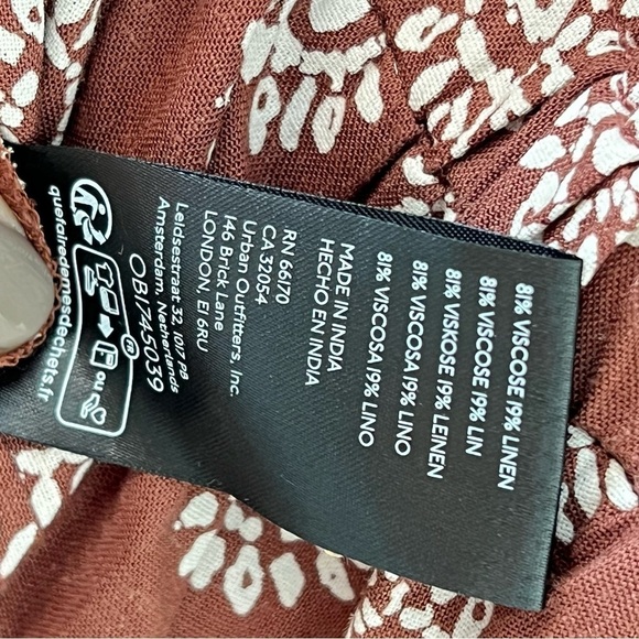 NWT Urban Outfitters Ecote Lovas
Linen Brown Patterned Strappy
Back Jumpsuit - Picture 15 of 15